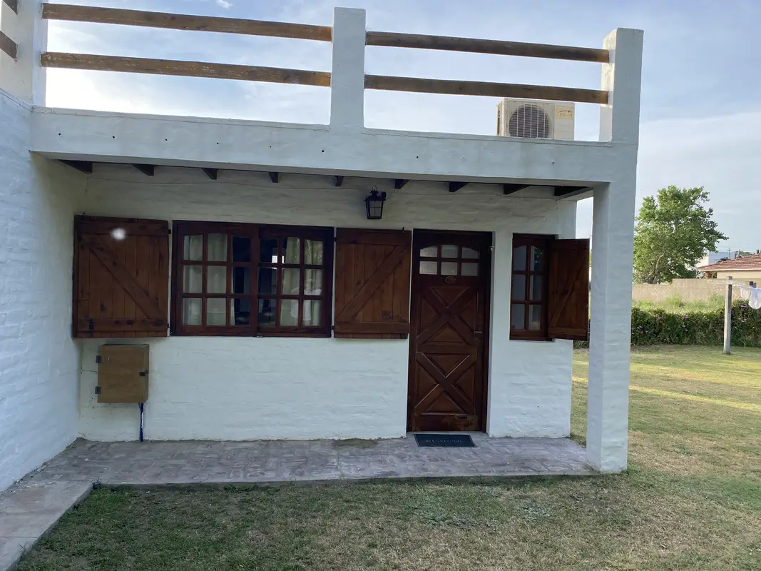 Cab 10 frente