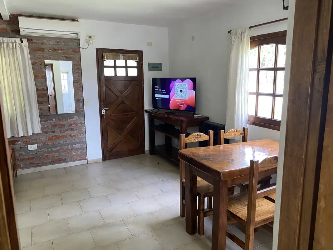 Cabaña Plus para 4 personas-comedor